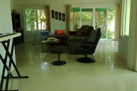 Haus in Bang Lamung, Thailand 4 Schlafzimmer № 8357 - Foto 10