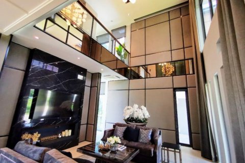 Haus in Pattaya, Thailand 4 Schlafzimmer № 8346 - Foto 7