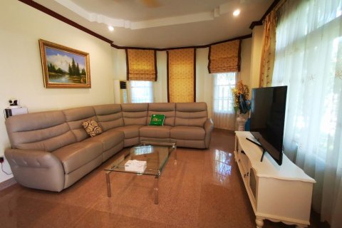 Haus in Bang Lamung, Thailand 5 Schlafzimmer № 8976 - Foto 9
