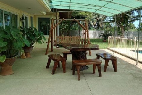Haus in Bang Lamung, Thailand 4 Schlafzimmer № 8357 - Foto 6