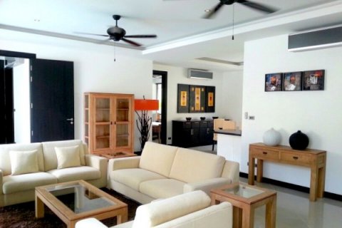 Haus in Pattaya, Thailand 4 Schlafzimmer № 8608 - Foto 5
