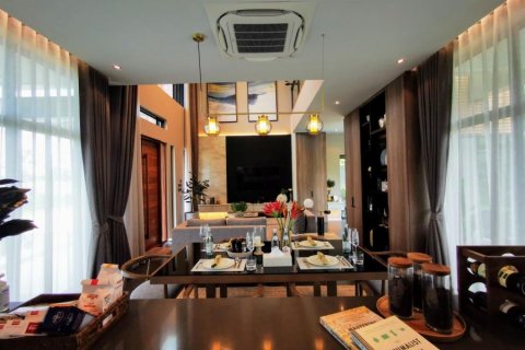 Haus in Pattaya, Thailand 3 Schlafzimmer № 8341 - Foto 9
