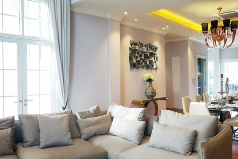 Haus in Pattaya, Thailand 4 Schlafzimmer № 8873 - Foto 8