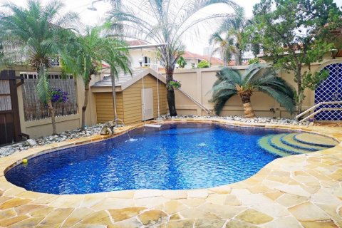 Haus in Pattaya, Thailand 3 Schlafzimmer № 9836 - Foto 4