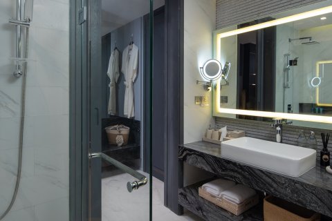 Off-Plan WYNDHAM GRAND NAI HARN in Phuket, Thailand № 18773 - Foto 13