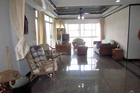 Studio in the Condo in Pattaya, Thailand № 23480 - Foto 3