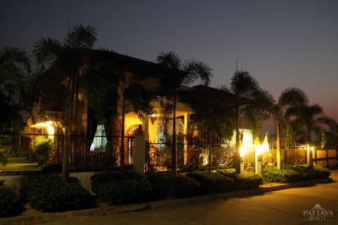 Haus in Pattaya, Thailand 4 Schlafzimmer № 24169 - Foto 27