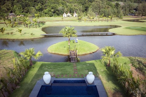 Haus in Ko Chang, Thailand 3 Schlafzimmer № 23810