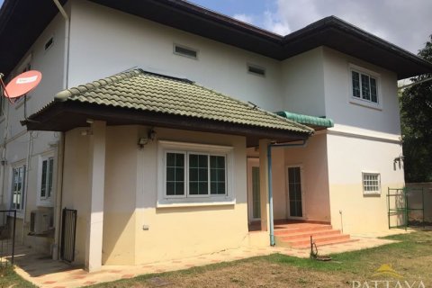 Haus in Pattaya, Thailand 4 Schlafzimmer № 21631