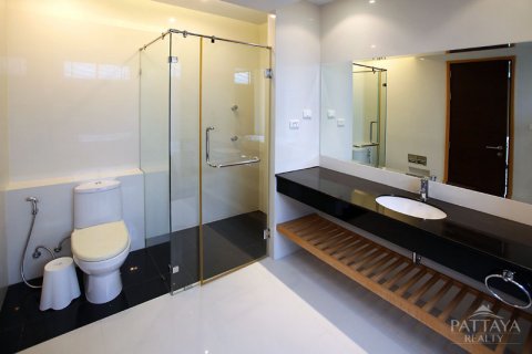 Eigentumswohnung in Pattaya, Thailand, 2 Schlafzimmer № 23314 - Foto 13