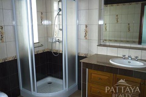 Haus in Pattaya, Thailand 5 Schlafzimmer № 19861 - Foto 3