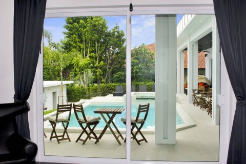 Haus in Pattaya, Thailand 5 Schlafzimmer № 22157 - Foto 20