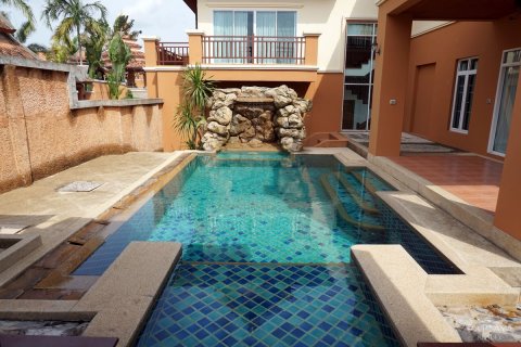 Haus in Pattaya, Thailand 5 Schlafzimmer № 24359 - Foto 3