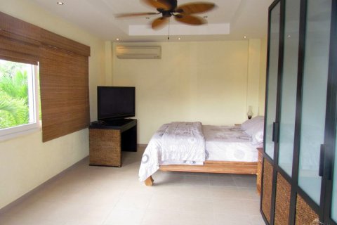 Haus in Pattaya, Thailand 5 Schlafzimmer № 20120 - Foto 29