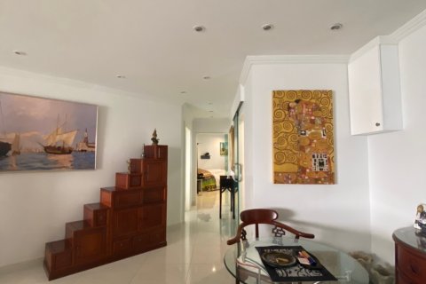 Eigentumswohnung in Pattaya, Thailand, 2 Schlafzimmer № 22305 - Foto 9