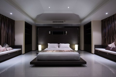 Haus in Phuket, Thailand 5 Schlafzimmer № 22369 - Foto 9