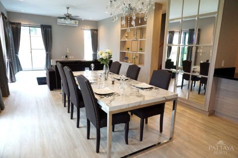 Haus in Pattaya, Thailand 4 Schlafzimmer № 20799 - Foto 9