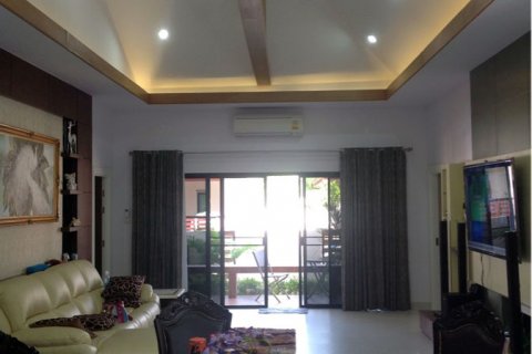 Haus in Pattaya, Thailand 3 Schlafzimmer № 19891 - Foto 4