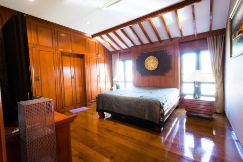 Haus auf Jomtien Beach, Pattaya, Thailand 4 Schlafzimmer № 22563 - Foto 8