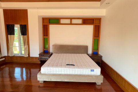 Haus in Pattaya, Thailand 5 Schlafzimmer № 22412 - Foto 4