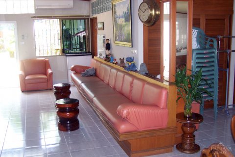 Haus in Pattaya, Thailand 5 Schlafzimmer № 22825 - Foto 12