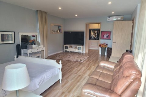Haus in Pattaya, Thailand 5 Schlafzimmer № 22389 - Foto 2