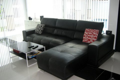 Haus in Pattaya, Thailand 3 Schlafzimmer № 23612 - Foto 4