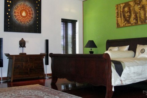 Haus in Pattaya, Thailand 4 Schlafzimmer № 23209 - Foto 4