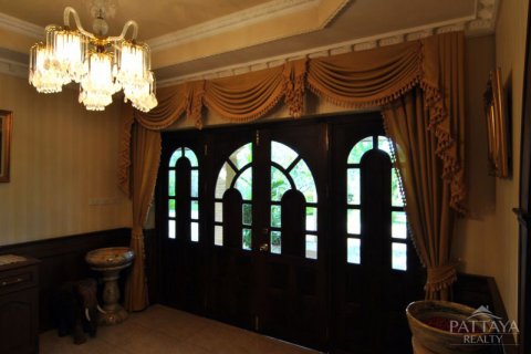 Haus in Pattaya, Thailand 5 Schlafzimmer № 23417 - Foto 5