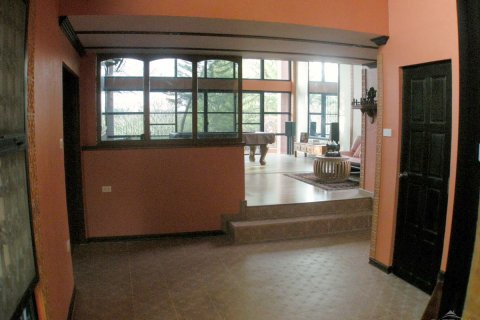 Haus in Pattaya, Thailand 4 Schlafzimmer № 23090 - Foto 15