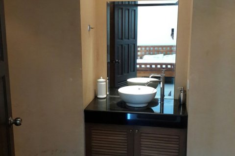 Haus in Pattaya, Thailand 5 Schlafzimmer № 23427 - Foto 16