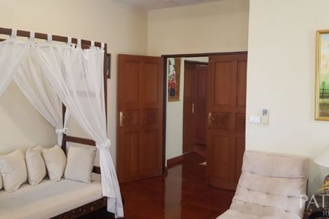 Haus in Pattaya, Thailand 4 Schlafzimmer № 21419 - Foto 20