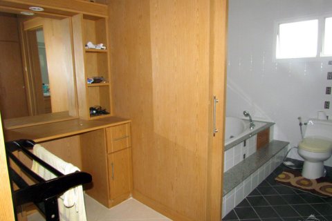 Haus in Pattaya, Thailand 3 Schlafzimmer № 24227 - Foto 25