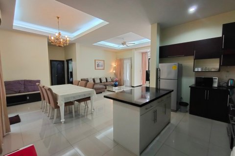 Haus in Pattaya, Thailand 20 Schlafzimmer № 22417 - Foto 8