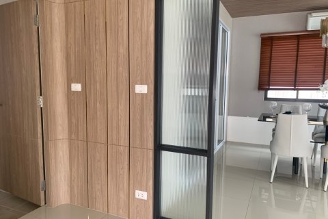 Haus in Pattaya, Thailand 3 Schlafzimmer № 22470 - Foto 19