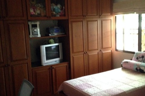 Haus in Pattaya, Thailand 4 Schlafzimmer № 24445 - Foto 9