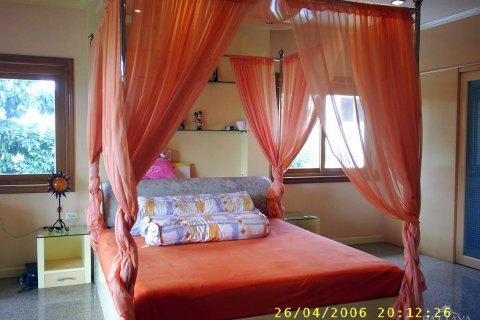 Haus in Pattaya, Thailand 4 Schlafzimmer № 22734 - Foto 21