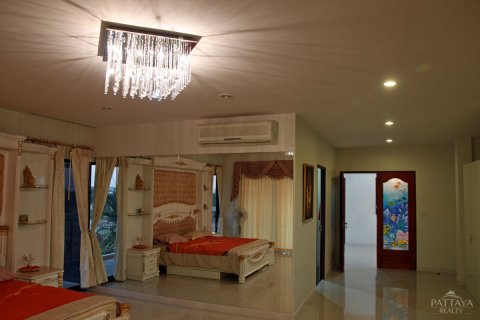 Haus in Pattaya, Thailand 4 Schlafzimmer № 24168 - Foto 18