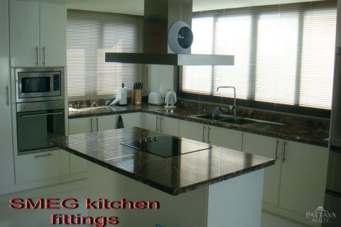 Eigentumswohnung in Pattaya, Thailand, 3 Schlafzimmer  № 23637 - Foto 4