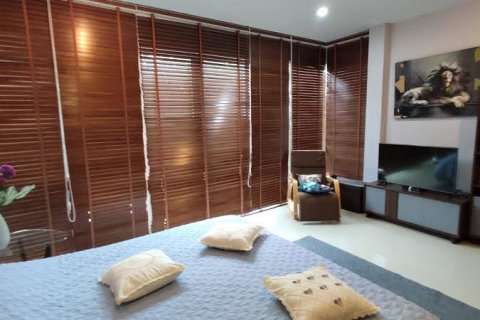 Haus in Pattaya, Thailand 5 Schlafzimmer № 22205 - Foto 4