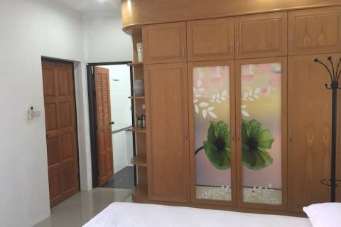 Haus in Pattaya, Thailand 4 Schlafzimmer № 22172 - Foto 11