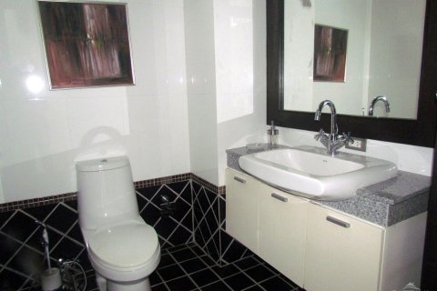 Haus in Pattaya, Thailand 3 Schlafzimmer № 23014 - Foto 13