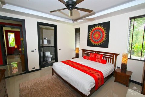 Haus in Pattaya, Thailand 4 Schlafzimmer № 23506 - Foto 5