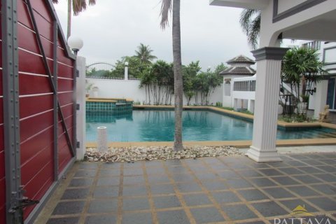 Haus in Pattaya, Thailand 4 Schlafzimmer № 21473 - Foto 2