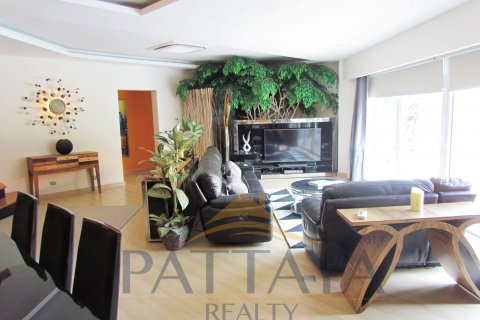 Haus in Pattaya, Thailand 4 Schlafzimmer № 20876 - Foto 12