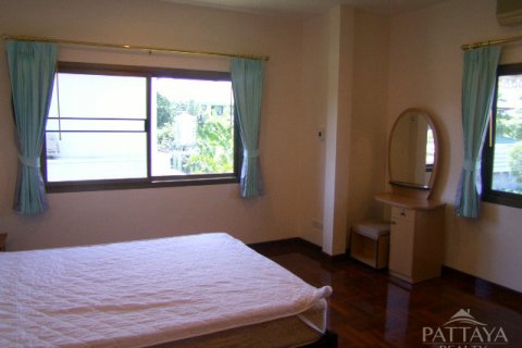 Haus in Pattaya, Thailand 3 Schlafzimmer № 23990 - Foto 14