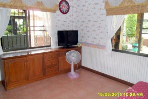 Haus in Pattaya, Thailand 3 Schlafzimmer № 22936 - Foto 15