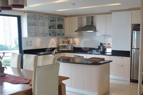 Eigentumswohnung in Pattaya, Thailand, 2 Schlafzimmer № 22226 - Foto 7