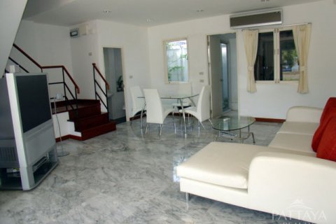 Haus in Pattaya, Thailand 3 Schlafzimmer № 23211 - Foto 4