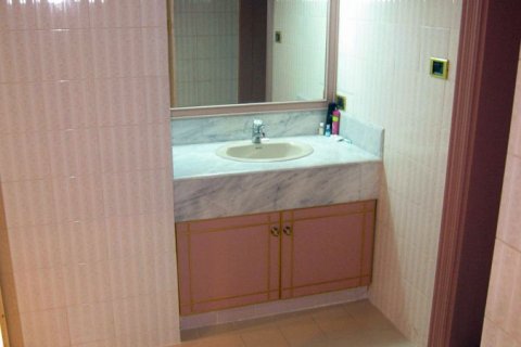 Eigentumswohnung in Pattaya, Thailand, 4 Schlafzimmer № 23318 - Foto 24